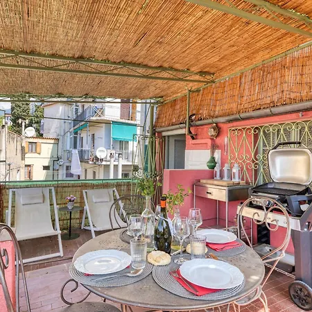 La Casa Della Vikinga - Happy